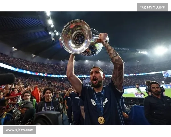 多纳鲁马金球提名推动守门员价值重估与评价体系变革